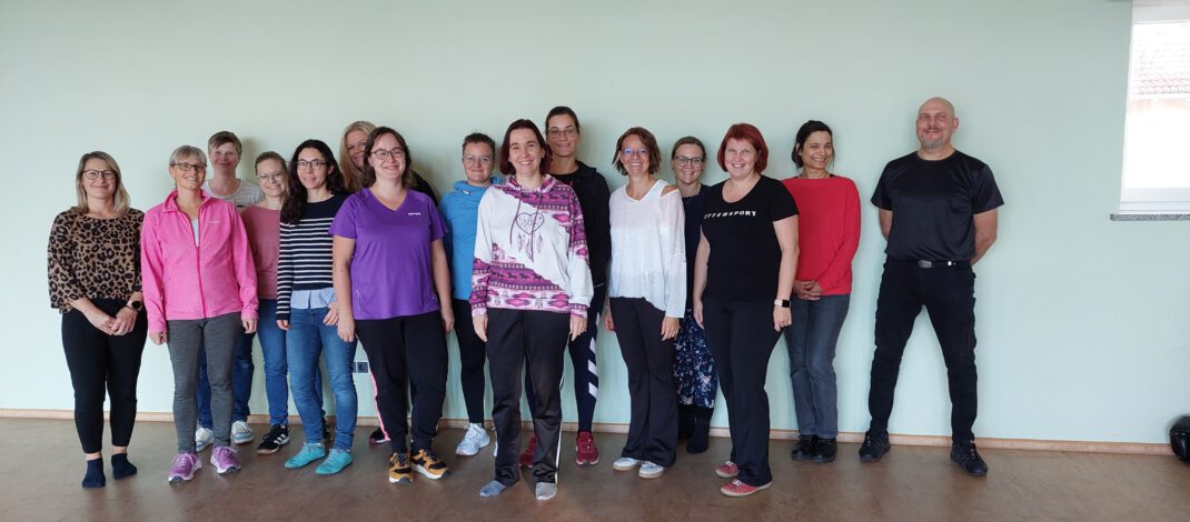 Selbstverteidigungskurs für Frauen in Niederalteich